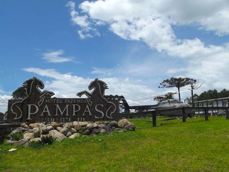 Hotel Fazenda Pampas カネラ エクステリア 写真