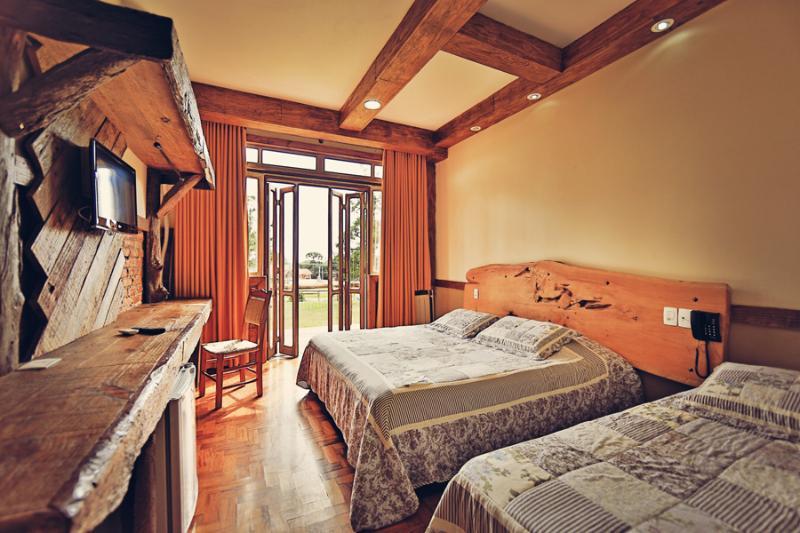 Hotel Fazenda Pampas カネラ エクステリア 写真